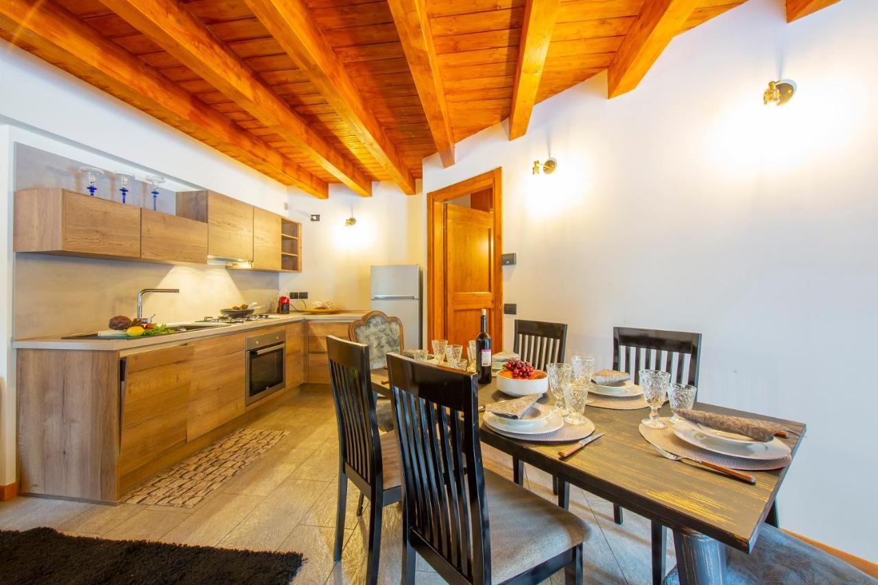 Wildhomes Wild Wolf Lodge Courmayeur Esterno foto