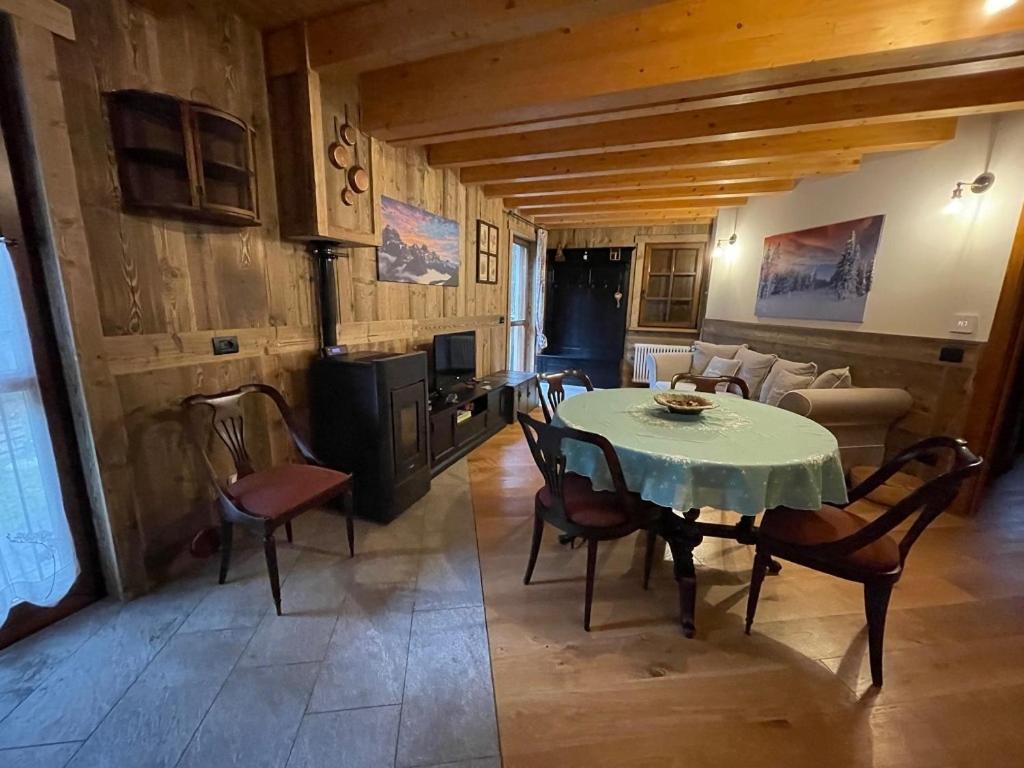 Wildhomes Wild Wolf Lodge Courmayeur Esterno foto