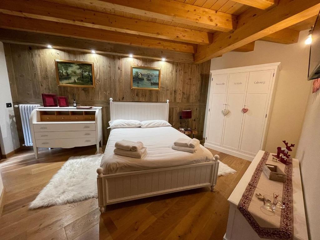 Wildhomes Wild Wolf Lodge Courmayeur Esterno foto