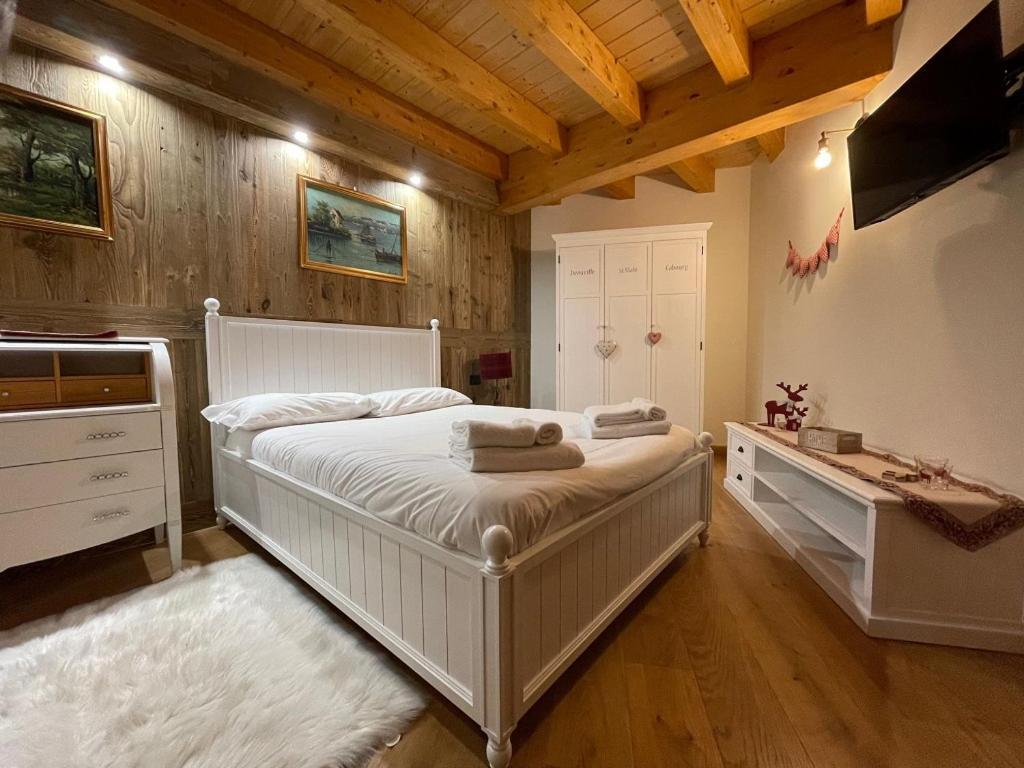 Wildhomes Wild Wolf Lodge Courmayeur Esterno foto