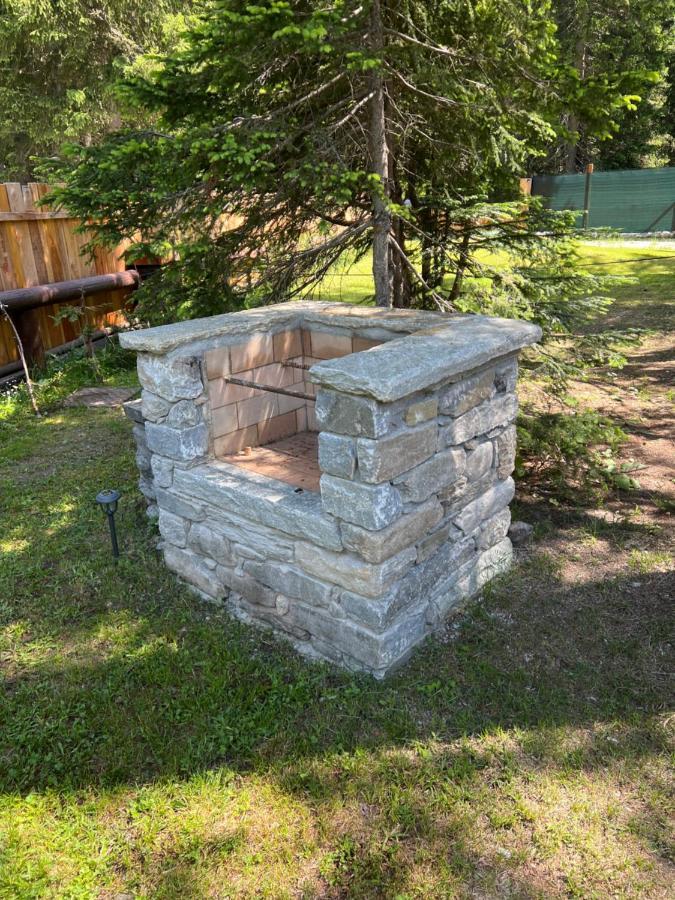 Wildhomes Wild Wolf Lodge Courmayeur Esterno foto