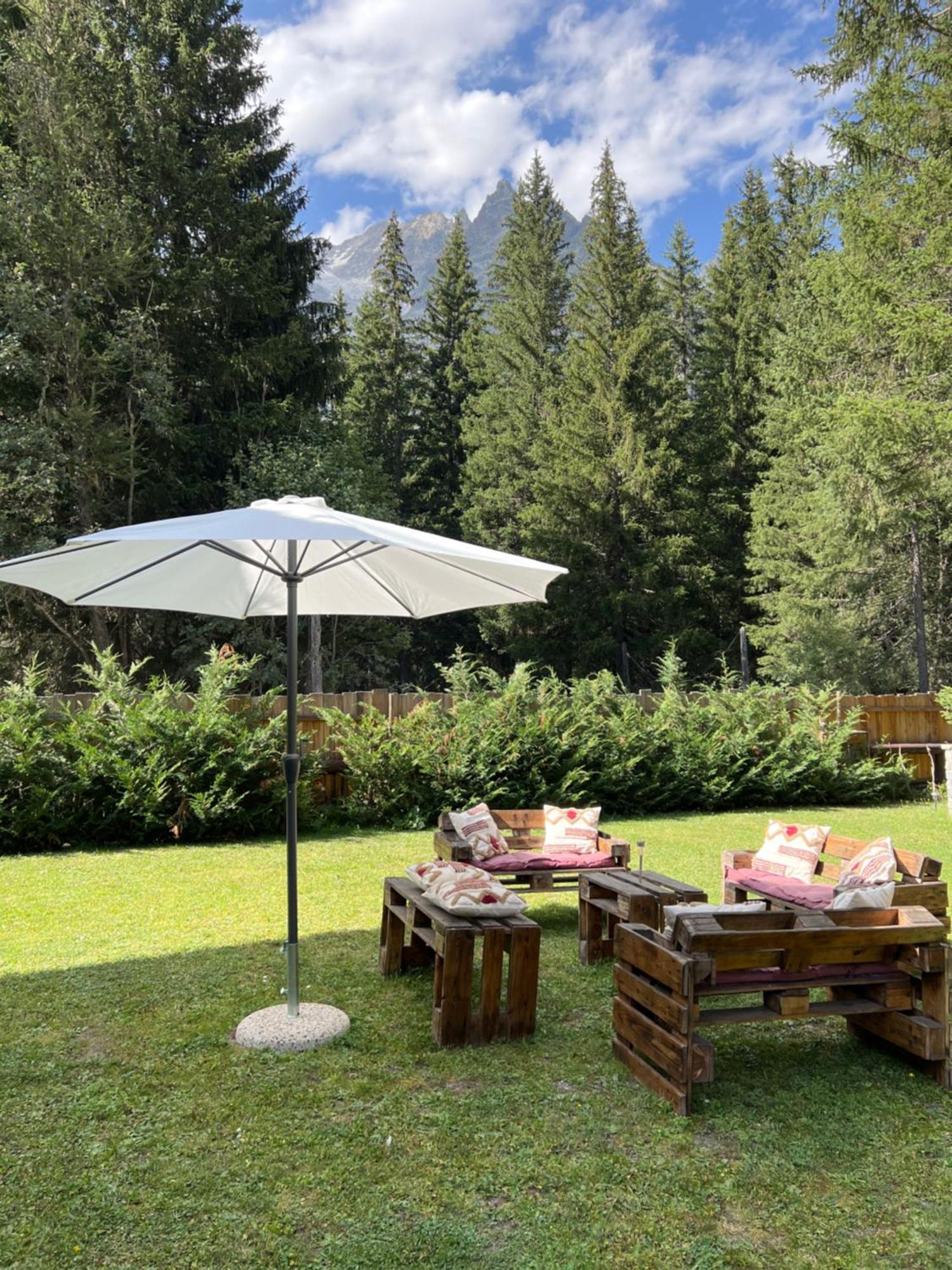 Wildhomes Wild Wolf Lodge Courmayeur Esterno foto